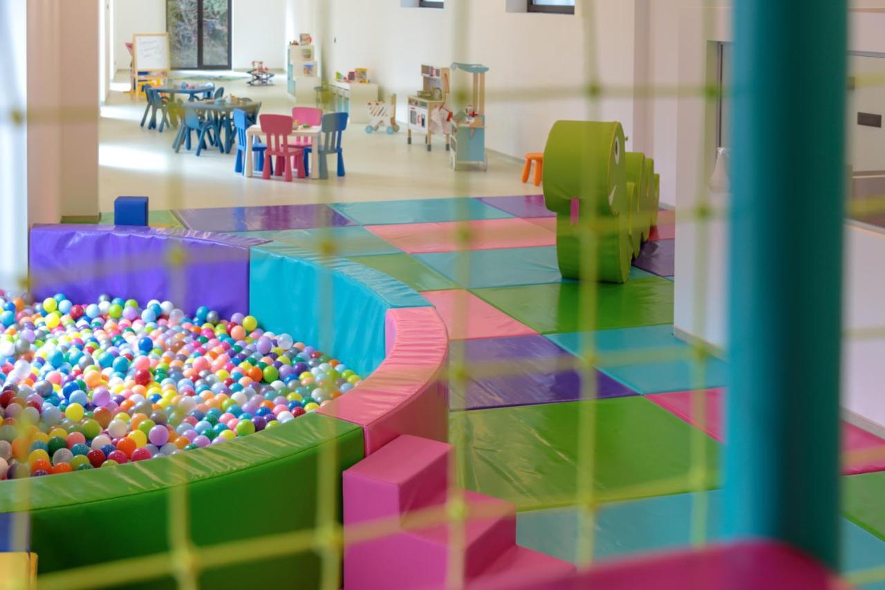 Hotel Mir زلاتيبور المظهر الخارجي الصورة